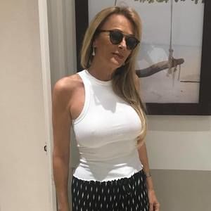 Meet your Posher, Allison